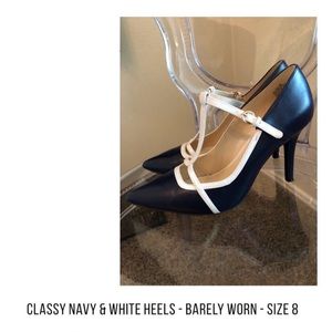 Navy & White “Sailor” Heels🌿